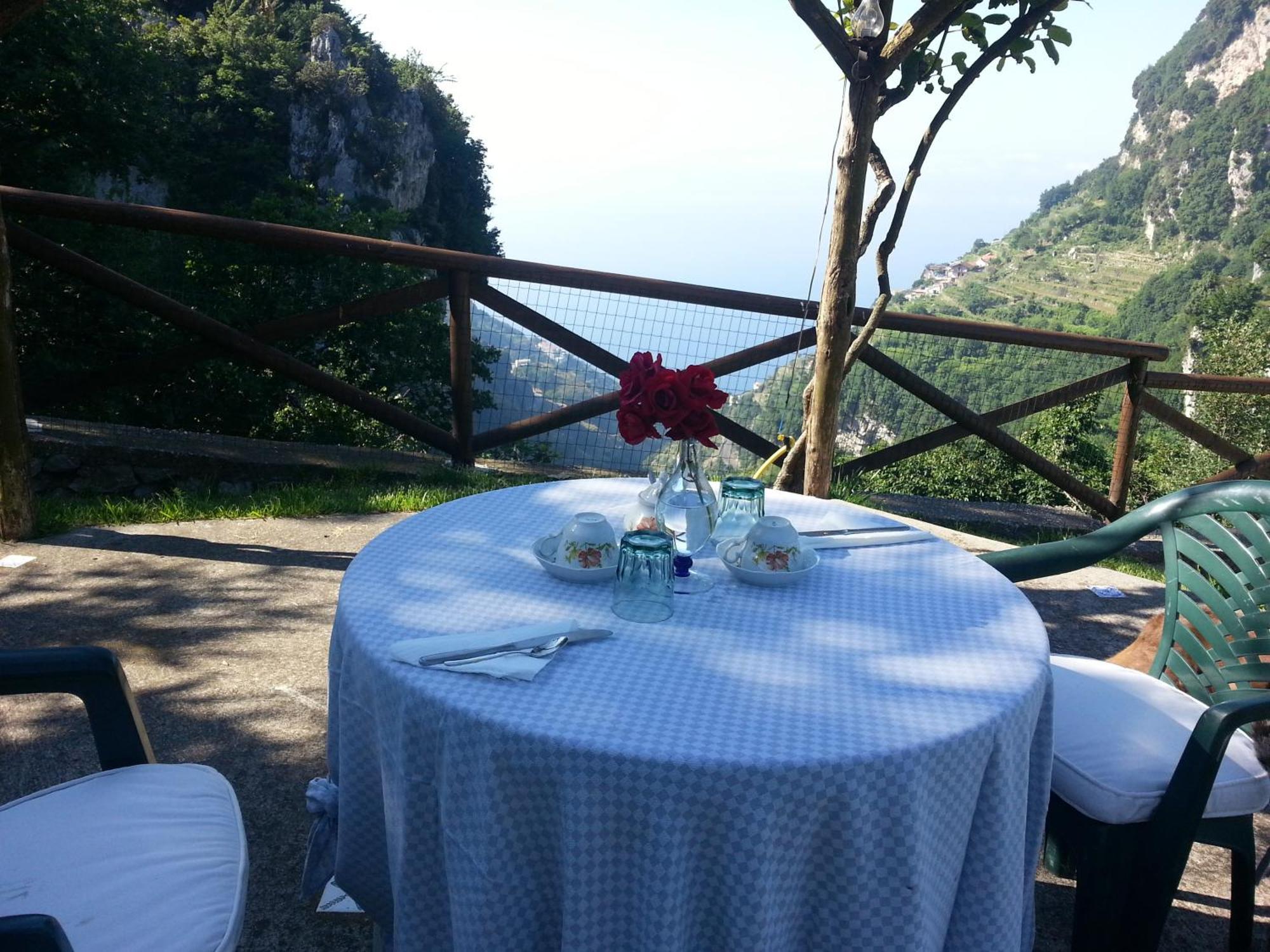 La Cicogna Bed & Breakfast Аджерола Екстериор снимка