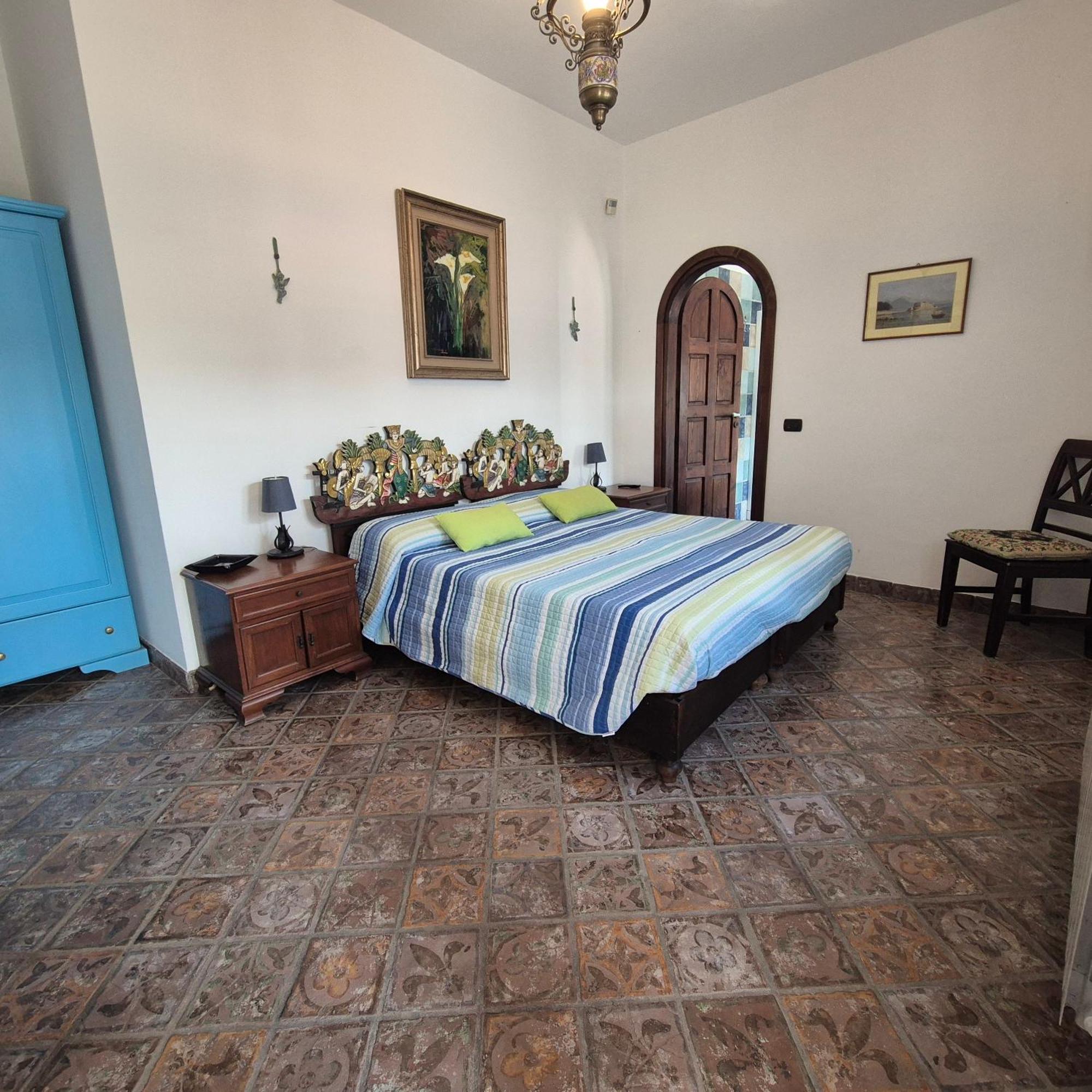 La Cicogna Bed & Breakfast Аджерола Стая снимка