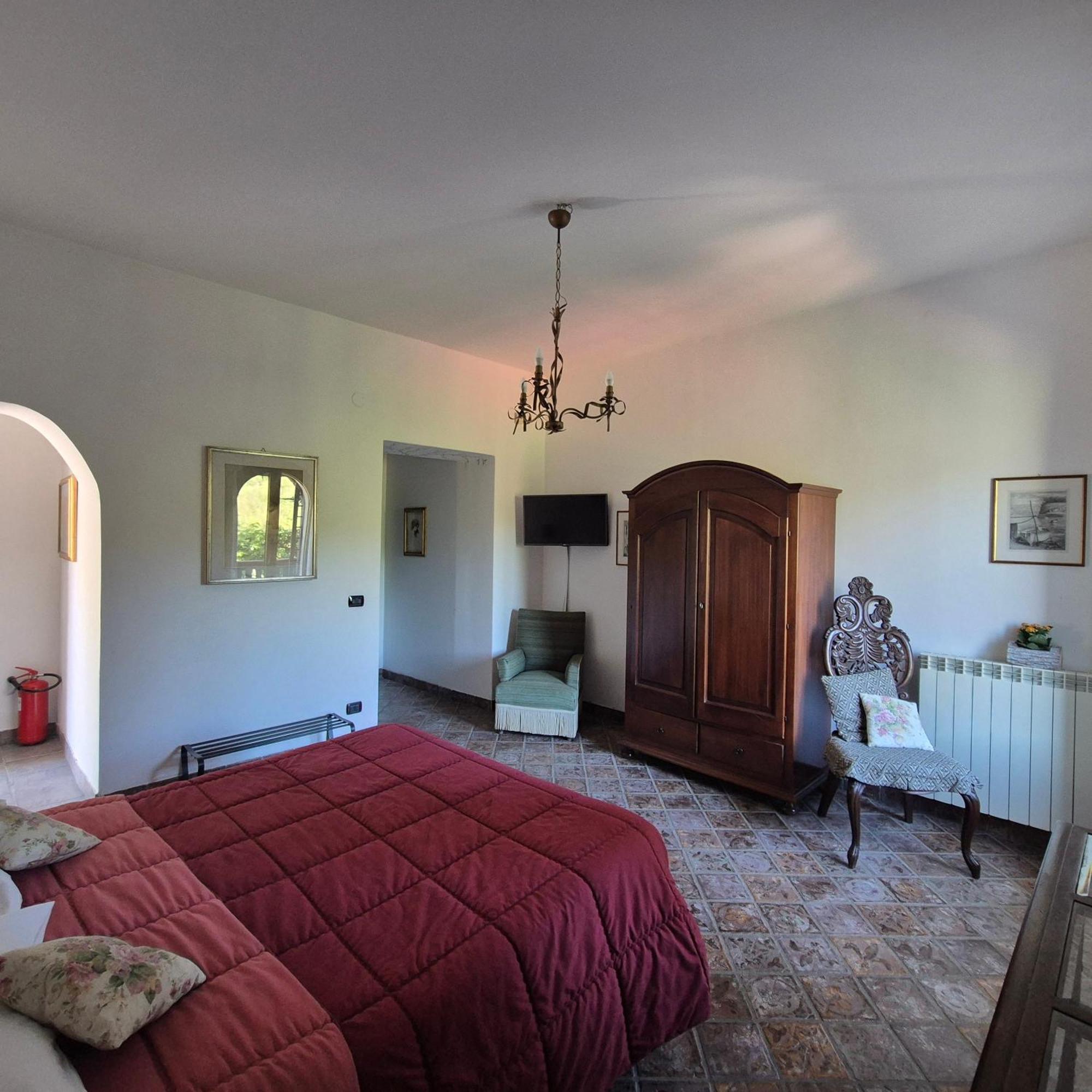 La Cicogna Bed & Breakfast Аджерола Екстериор снимка